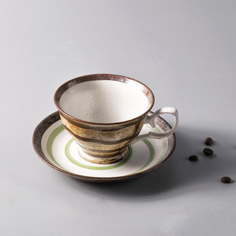 Tasse à Thé en Céramique pour Matcha | Design Authentique et Durable