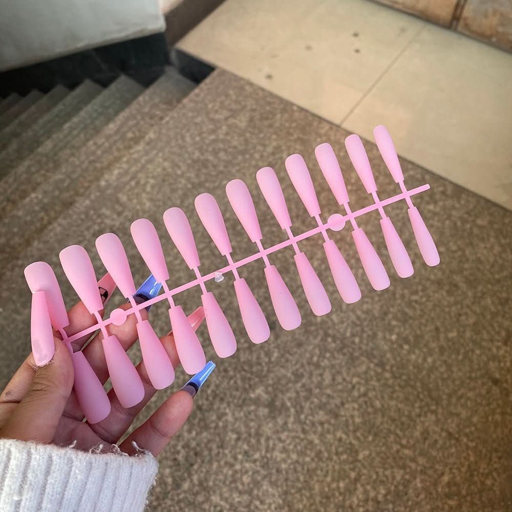 Ongles Autocollants Mats | Look Élégant en 13 Teintes
