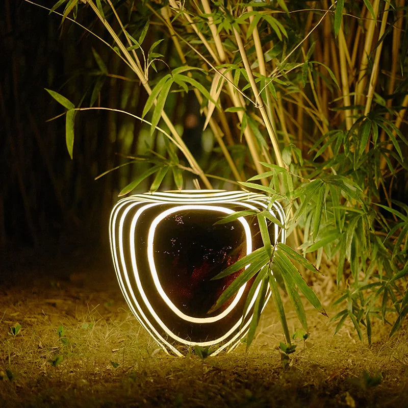 Lumière Solaire de Jardin | Design en Pierre et Résistante aux Intempéries