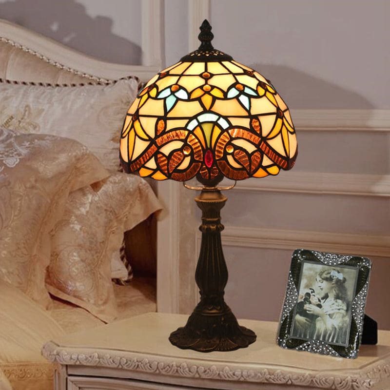 Lampe Tiffany Authentique en Verre Coloré | Lueur Chaleureuse et Élégante pour Intérieur
