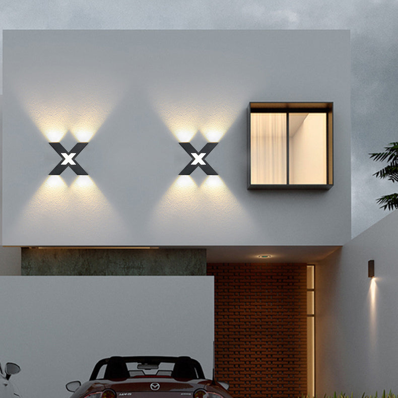 Applique Murale LED en Forme de X | Éclairage Extérieur Résistant aux Intempéries