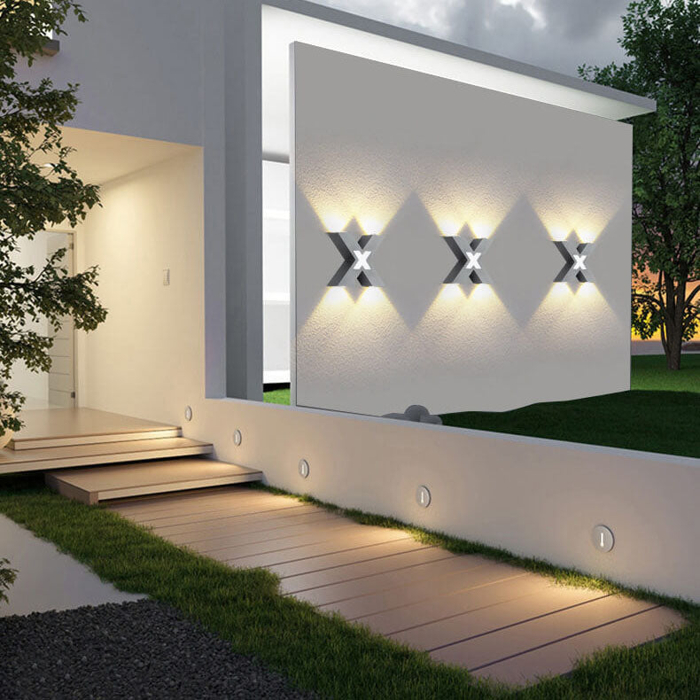 Applique Murale LED en Forme de X | Éclairage Extérieur Résistant aux Intempéries