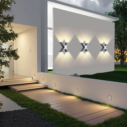 Applique Murale LED en Forme de X | Éclairage Extérieur Résistant aux Intempéries