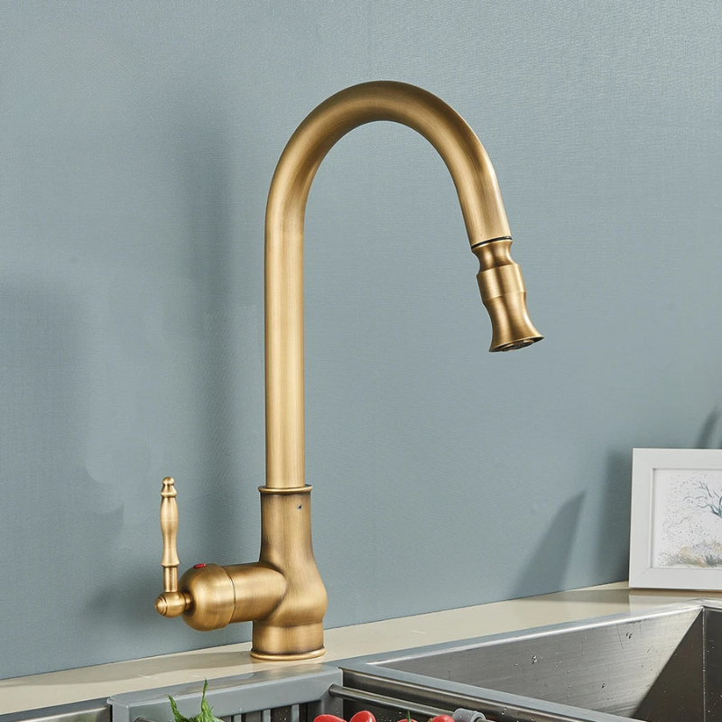 Robinet de cuisine Luxe BrassElegance | Robinet de cuisine en laiton antique pour une apparence intemporelle et une durabilité