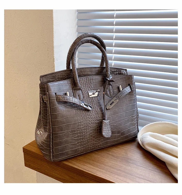 Sac fourre-tout en Cuir PU | Spacieux et Ajustable pour Femmes