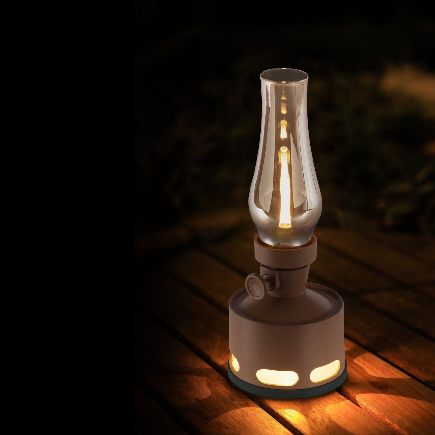 Lanterne LED Ancienne Style Rétro | Charme Nostalgique et Efficacité Énergétique