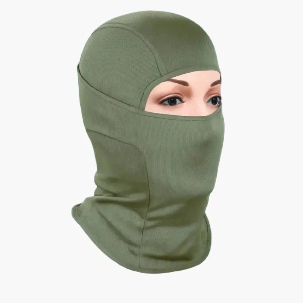 Breathable balaclava hood – face protected in cold weather