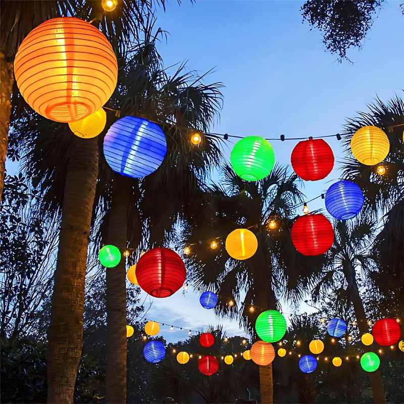 Luminaires Solaires pour Jardin | Lanternes Écologiques et Charmantes