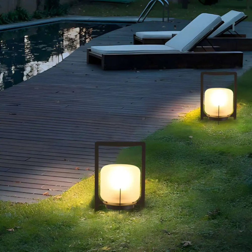 Lampe Solaire Écologique pour Extérieur | Éclairage Durable et Ambiant
