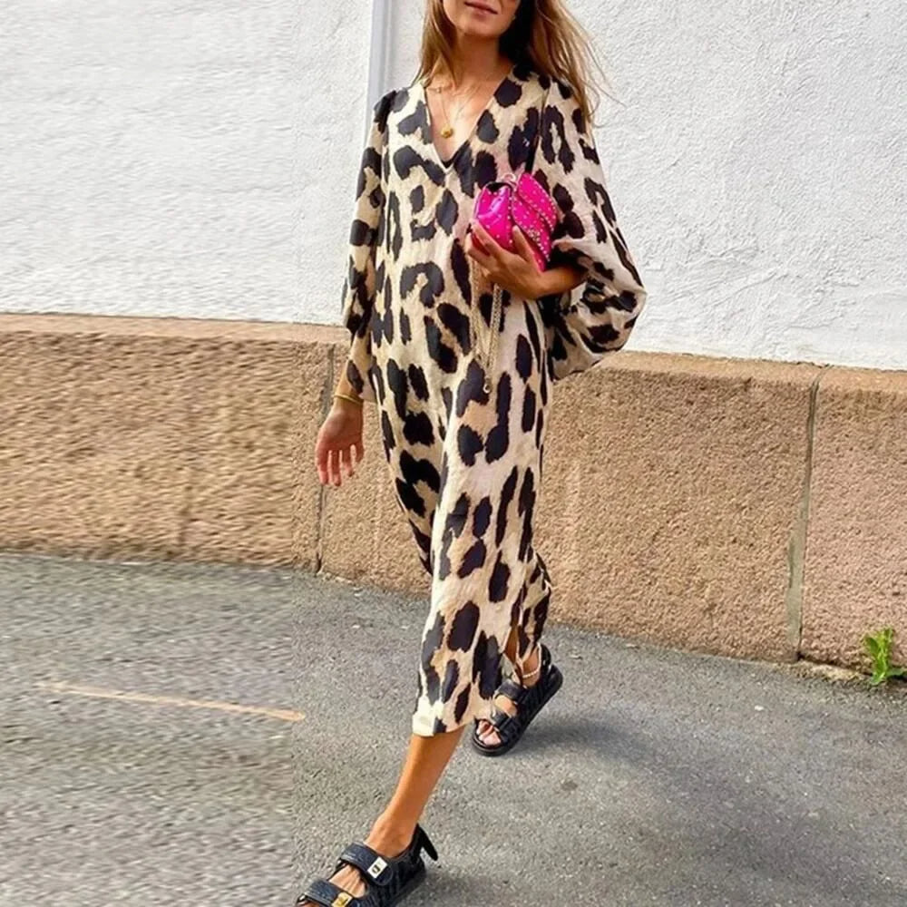 Robe Imprimé Léopard Élégante | Décolleté en V et Manches Lanternes