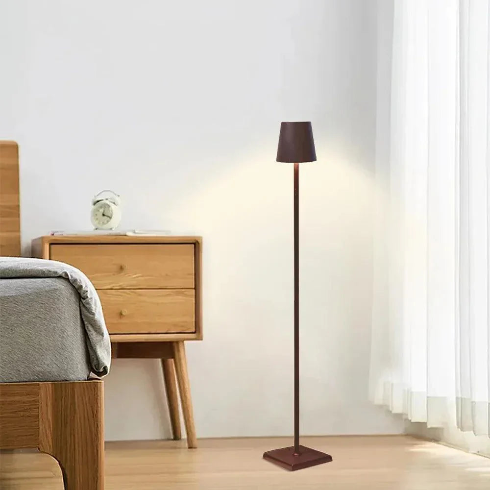 Lampe Sur Pied Rechargeable Dimmable | Design Élégant et Polyvalent