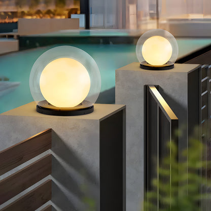 Lampe Solaire Moderne pour Extérieur | Design Résistant aux Intempéries et Élégant