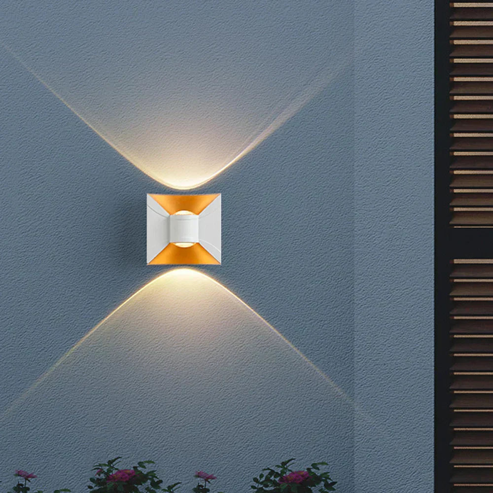Lampe Murale LED d'Extérieur | Éclairage Énergétiquement Efficace et Résistant