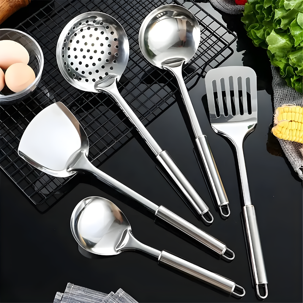 Ensemble d'outils de cuisine en acier inoxydable