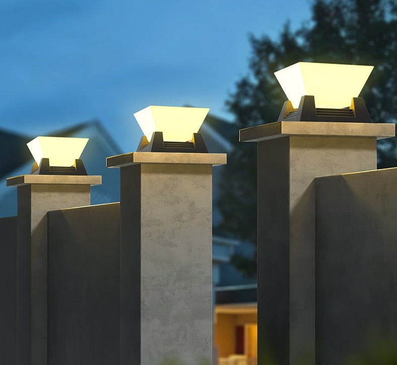 Lampe Murale Solaire LED | Éclairage Intelligent et Économique
