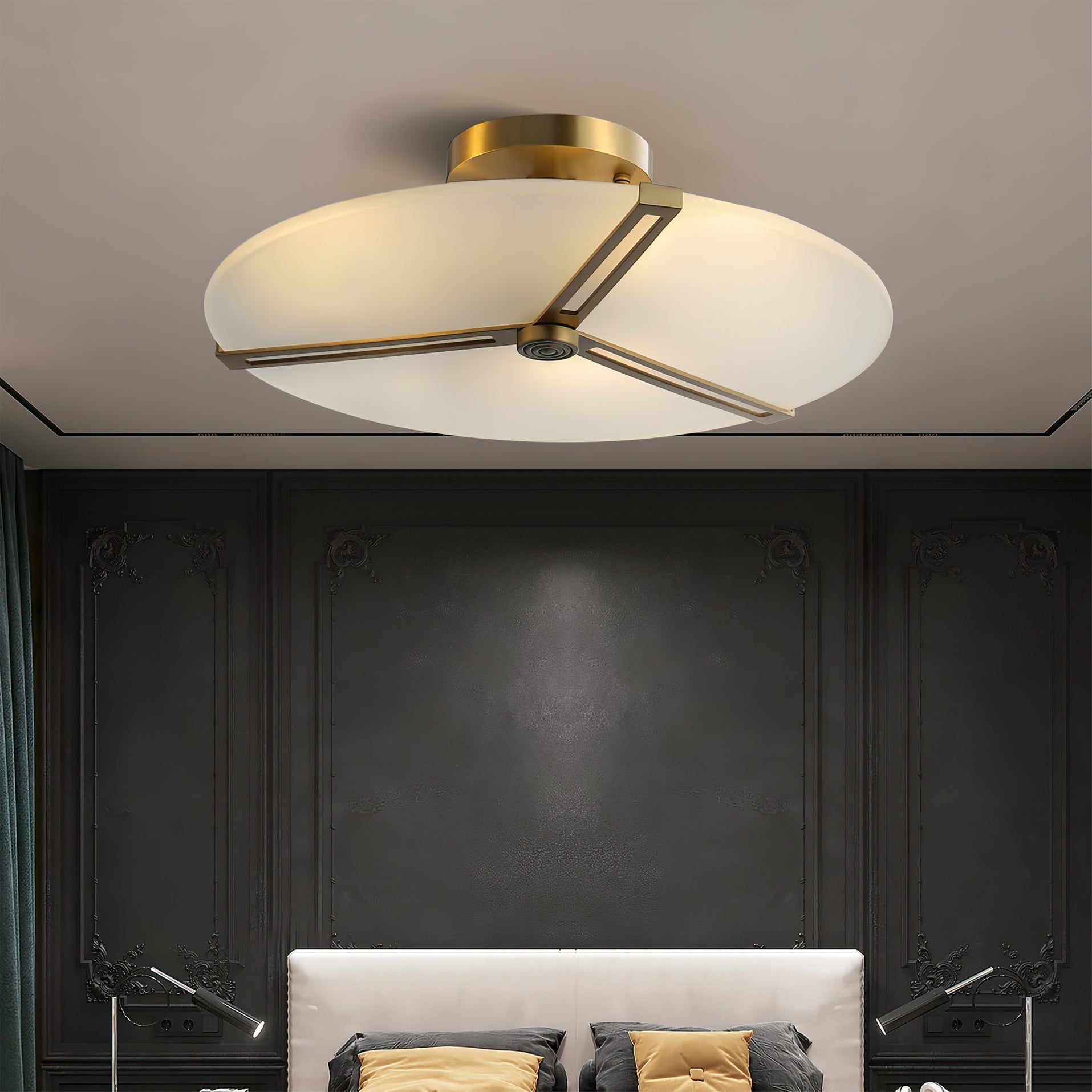 Plafonnier Moderne en Verre et Métal | Design Élégant et Illumination Chaleureuse