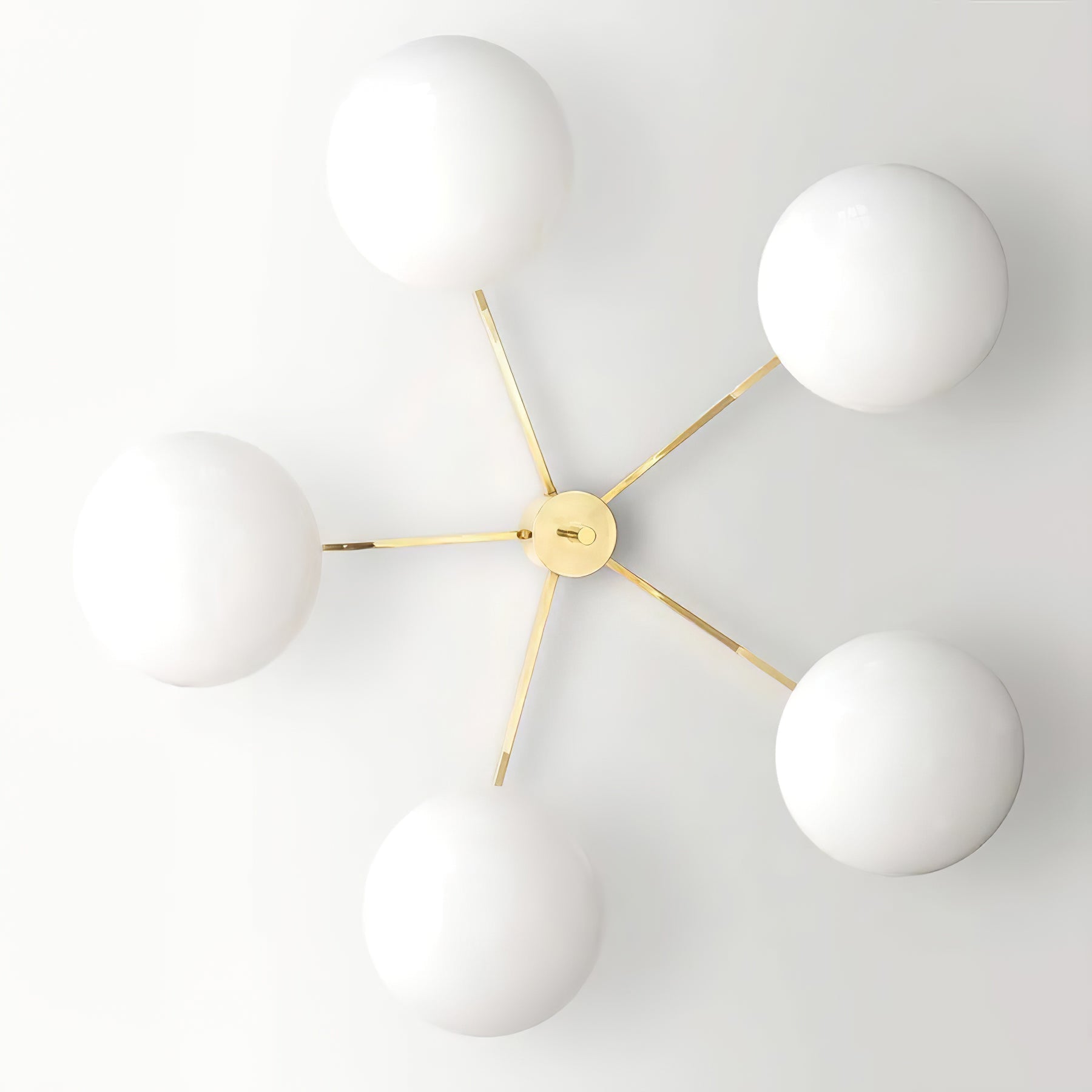 Plafonnier Art Déco en Verre | Élégance et Style pour Intérieur
