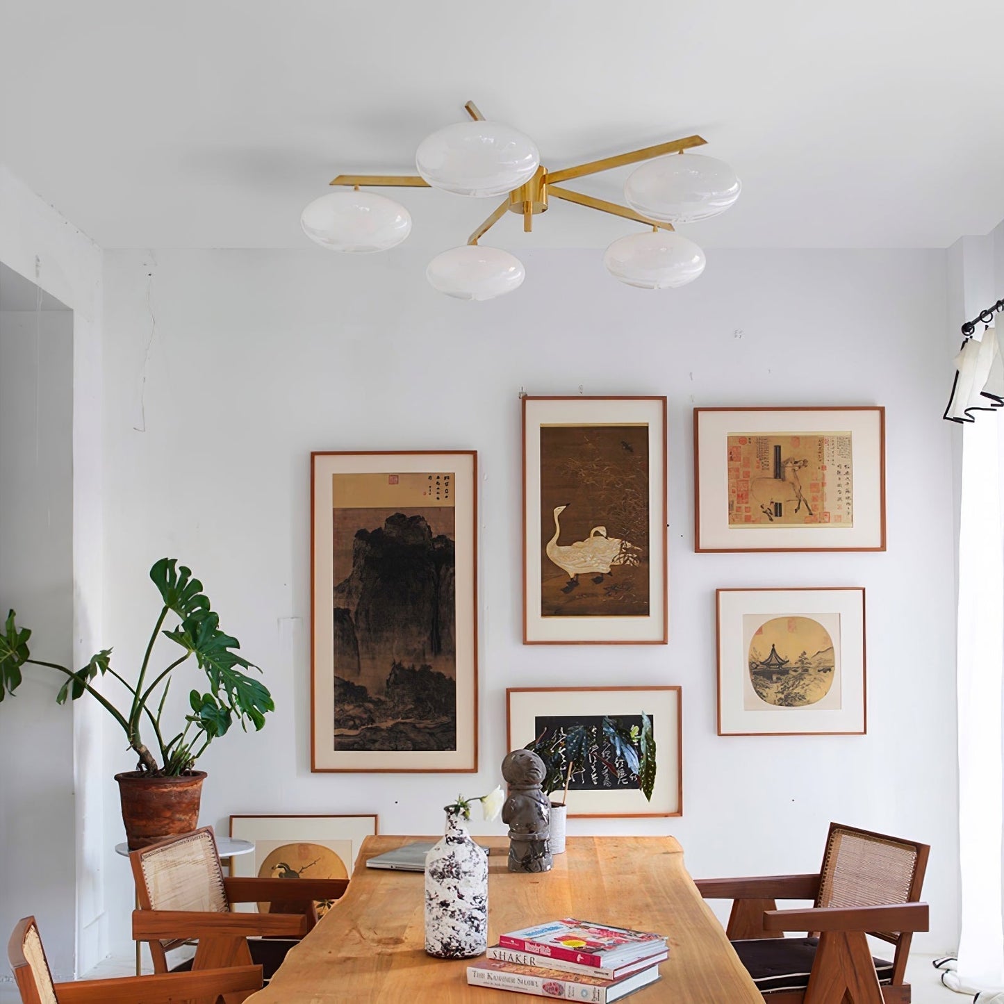 Plafonnier Art Déco en Verre | Élégance et Style pour Intérieur