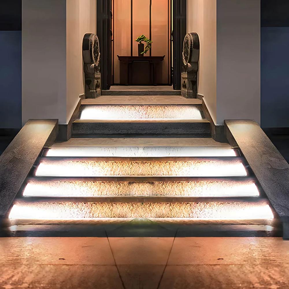 Lampes Solaires pour Escaliers Extérieurs | Éclairage Écologique et Design Élégant