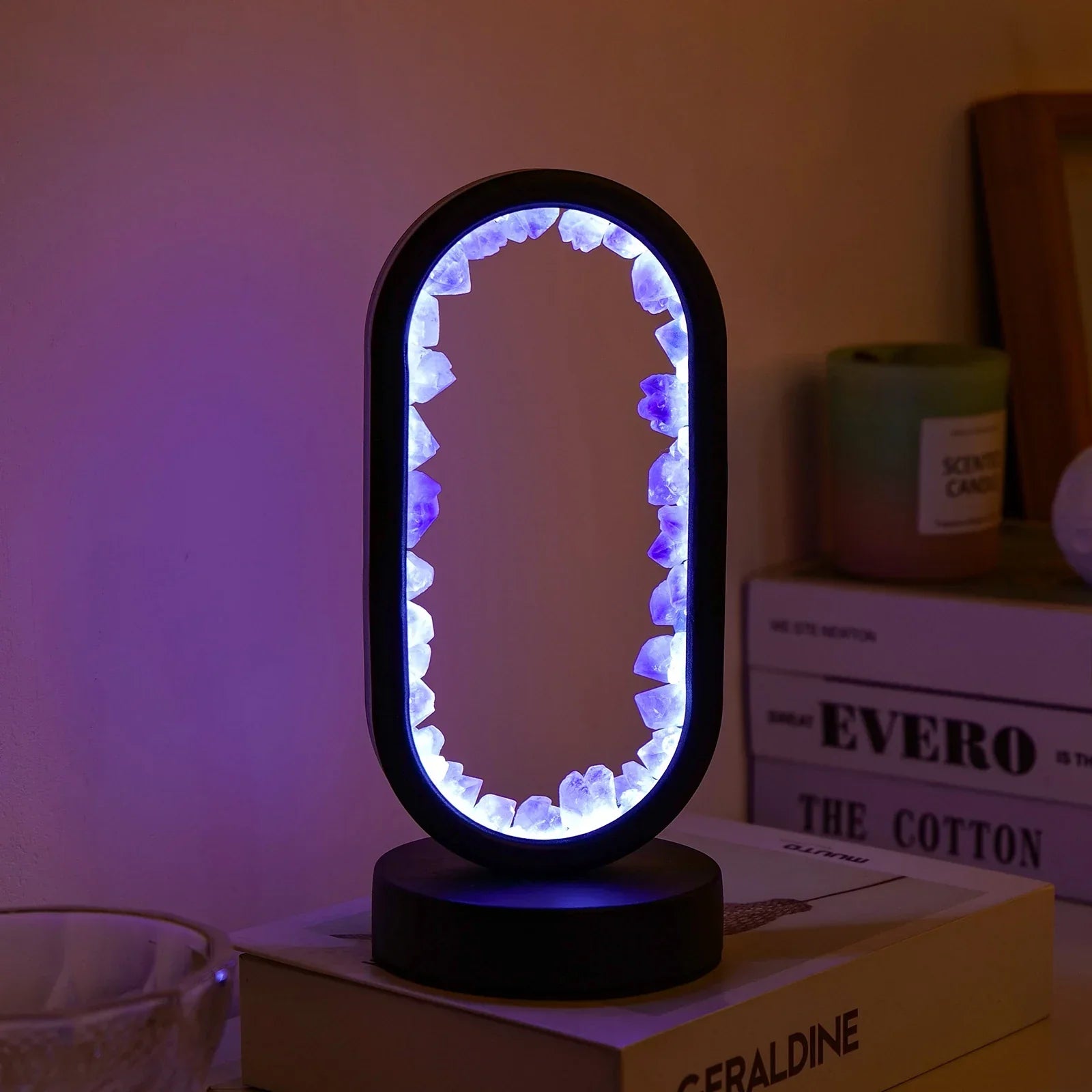 Lampe en Améthyste Naturelle | Lueur Apaisante pour Espaces Tranquilles