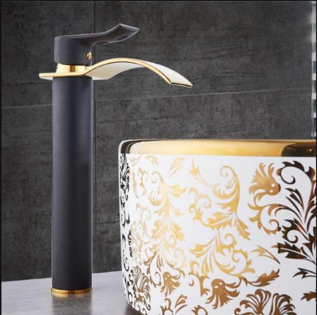 Robinet de Lavabo en Laiton | Effet Cascade pour Salle de Bain Élégante