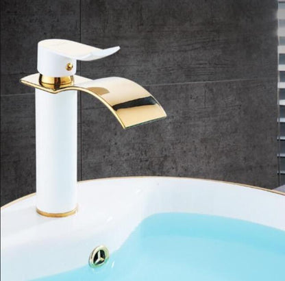 Robinet de Lavabo en Laiton | Effet Cascade pour Salle de Bain Élégante