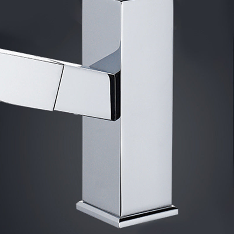 Mitigeur de Lavabo Chromé Moderne | Design Élégant et Pratique