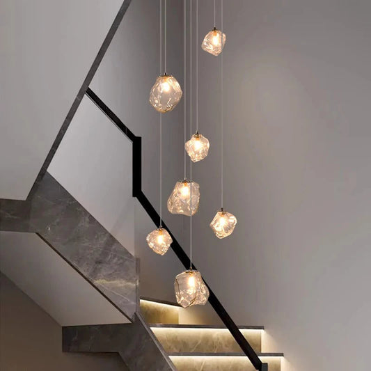 Lustre d'Escalier Scandinave | Éclairage Sculptural et Élégant