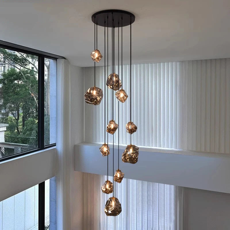 Lustre d'Escalier Scandinave | Éclairage Sculptural et Élégant