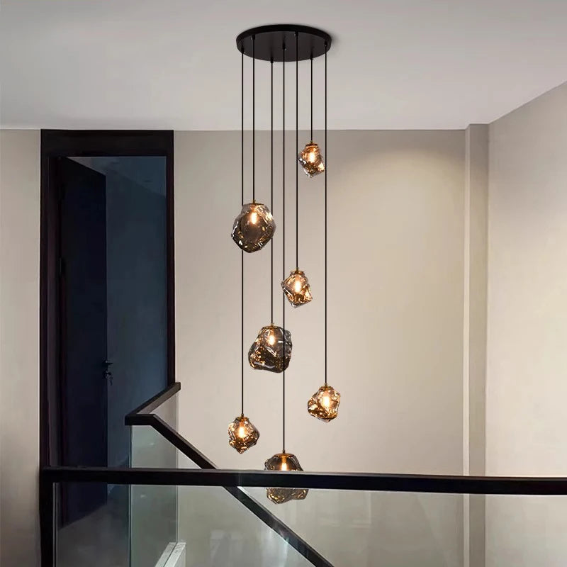 Lustre d'Escalier Scandinave | Éclairage Sculptural et Élégant
