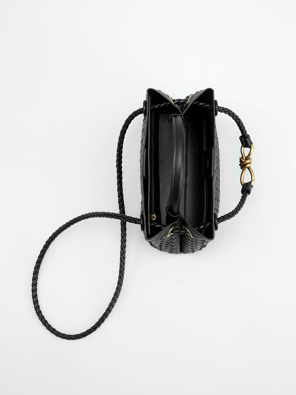 Sac à Main Noir pour Femme | Détail en Métal Torsadé Élégant