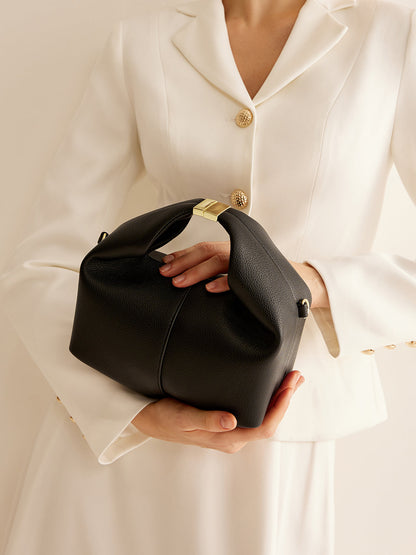Sac à Main Noir pour Femme | Détail en Métal Élégant et Pratique