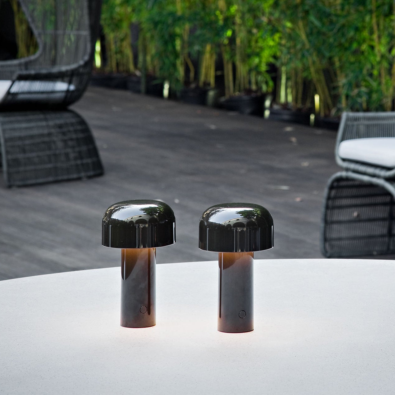 Lampe LED Rechargeable Portable | Design Élégant et Fonctionnel