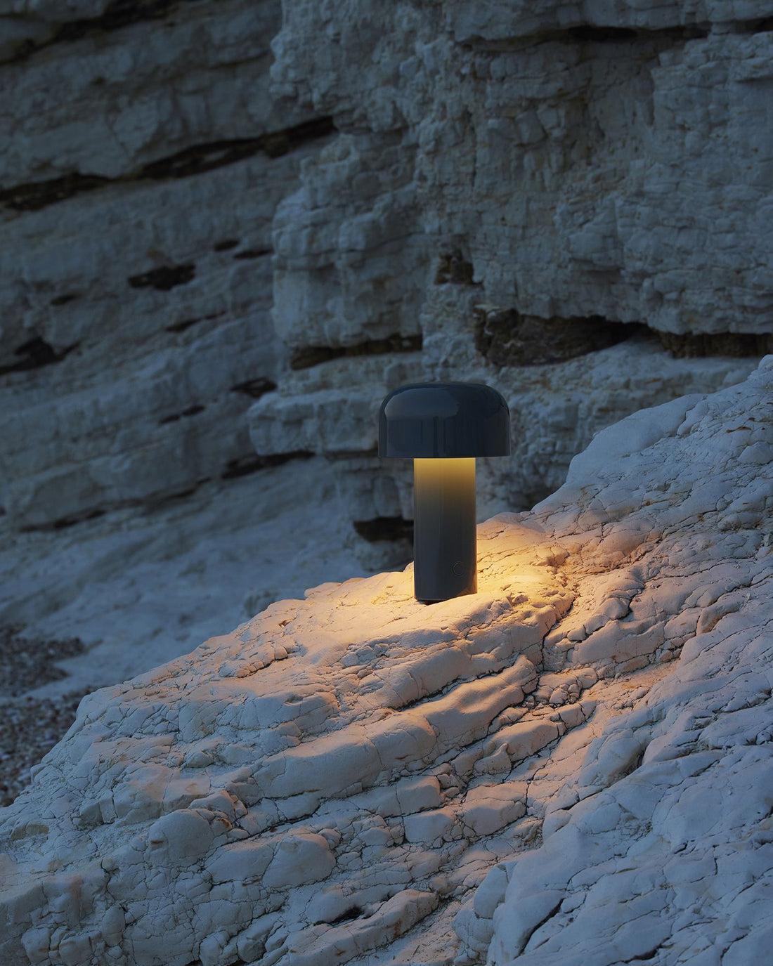 Lampe LED Rechargeable Portable | Design Élégant et Fonctionnel