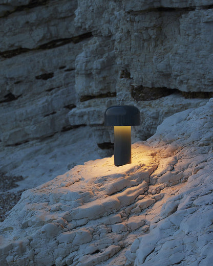 Lampe LED Rechargeable Portable | Design Élégant et Fonctionnel