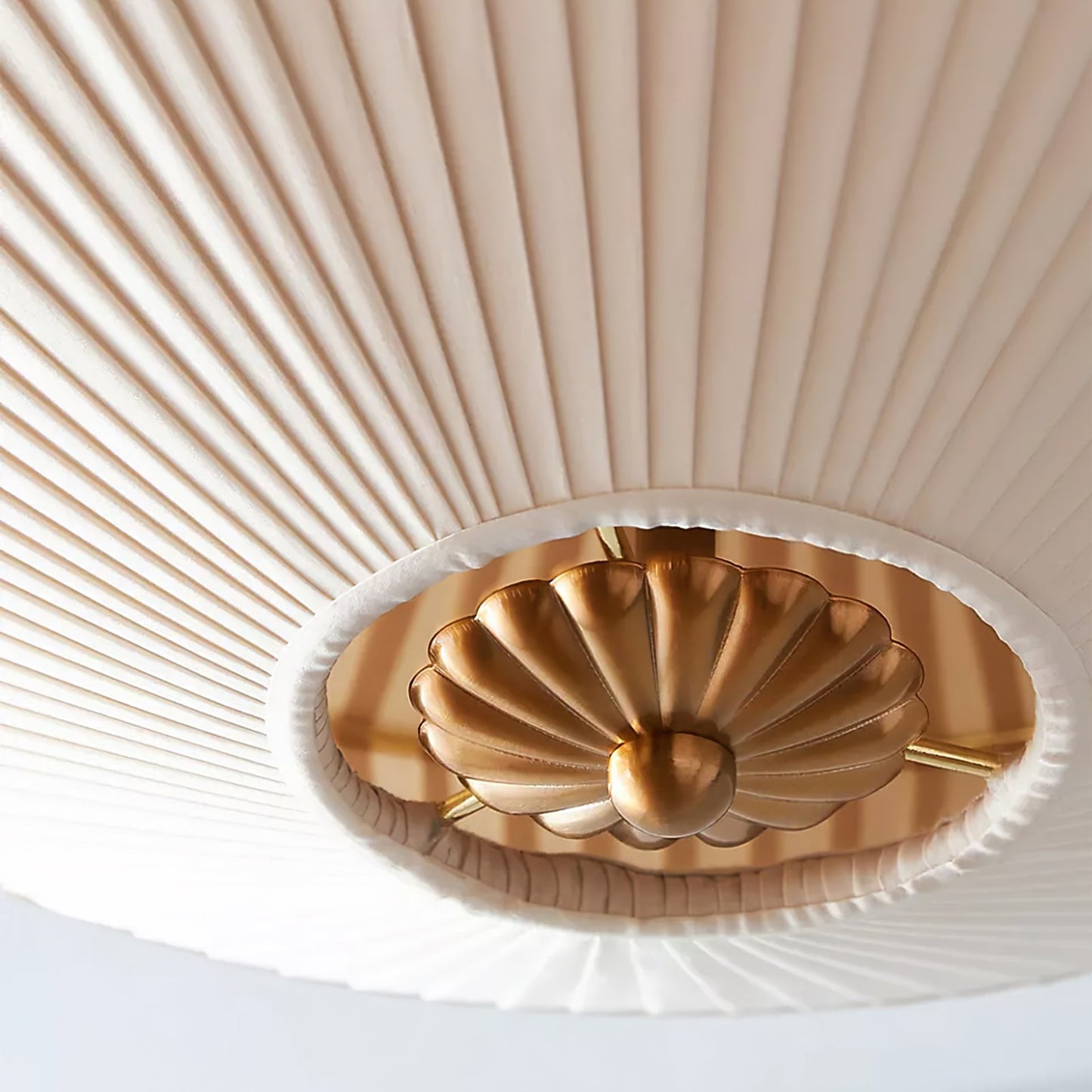 Lumière de Plafond Élégante | Éclairage Doux et Raffiné pour Intérieurs
