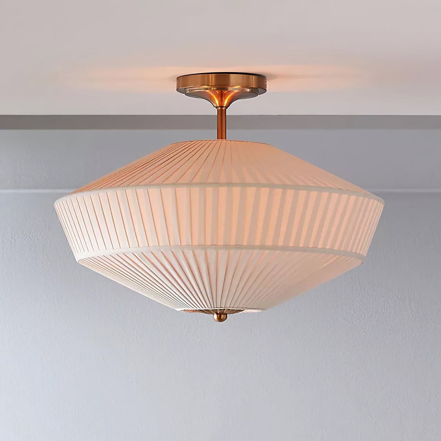 Lumière de Plafond Élégante | Éclairage Doux et Raffiné pour Intérieurs