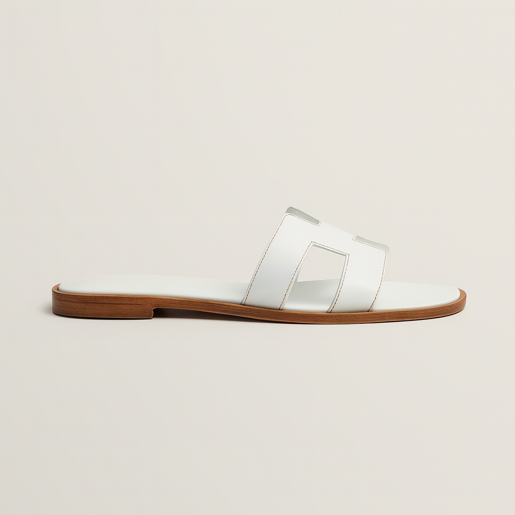 Sandales Plates en Cuir pour Femmes | Brides Ajustables et Semelle Ergonomique