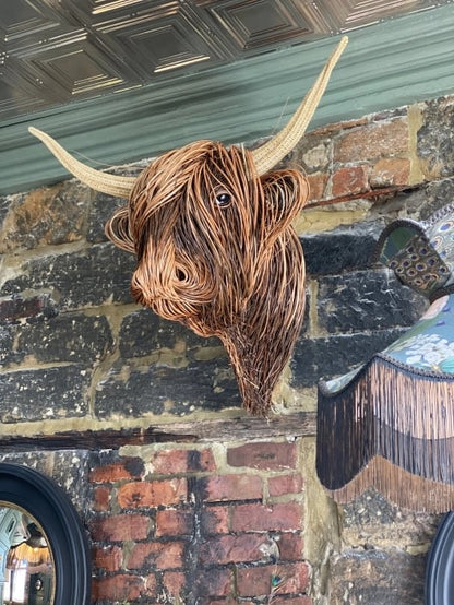 Sculpture Murale de Vache Chic | Élégance Rustique pour Intérieur