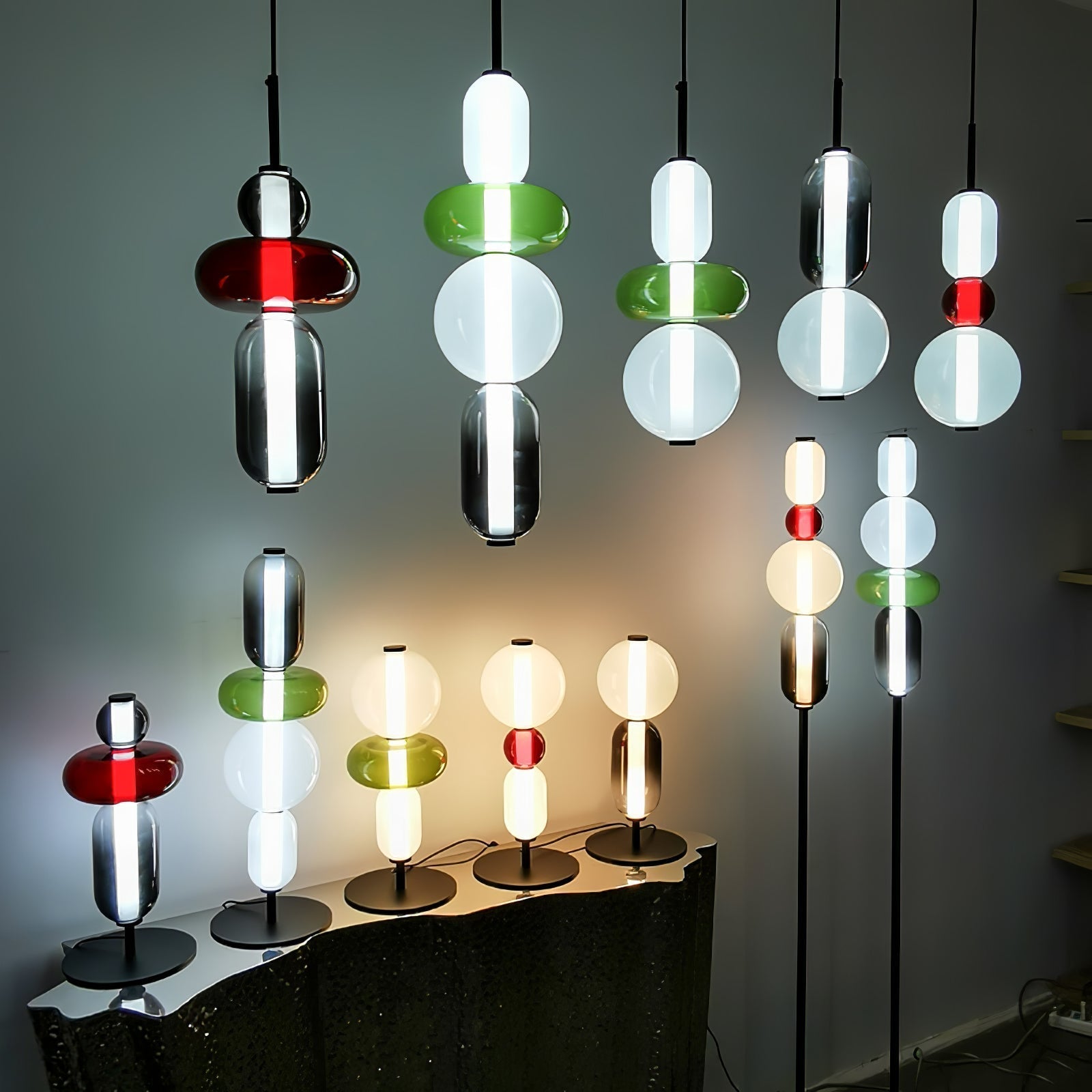 Pendentif en Verre Élégant | Brillance Transparente et Design Moderne