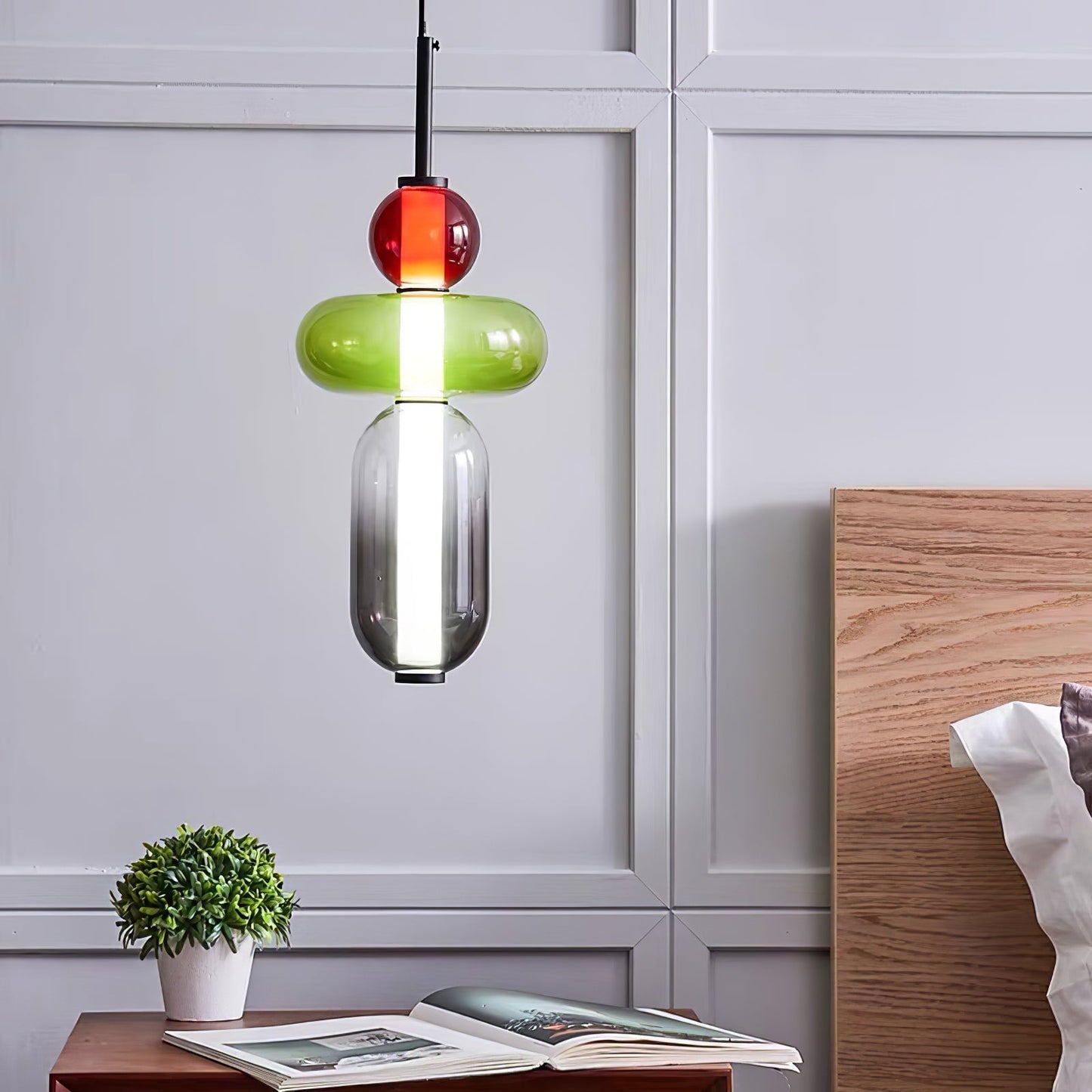 Pendentif en Verre Élégant | Brillance Transparente et Design Moderne