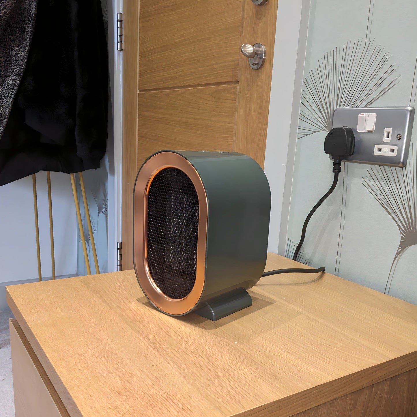 Chauffage Électrique Céramique Compact | Silencieux et Idéal pour Petits Espaces