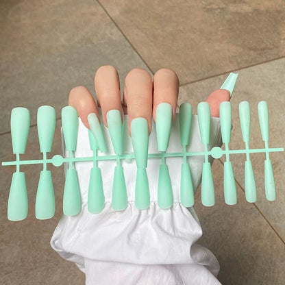 Ongles Autocollants Mats | Look Élégant en 13 Teintes