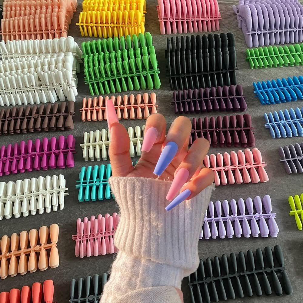 Ongles Autocollants Mats | Look Élégant en 13 Teintes