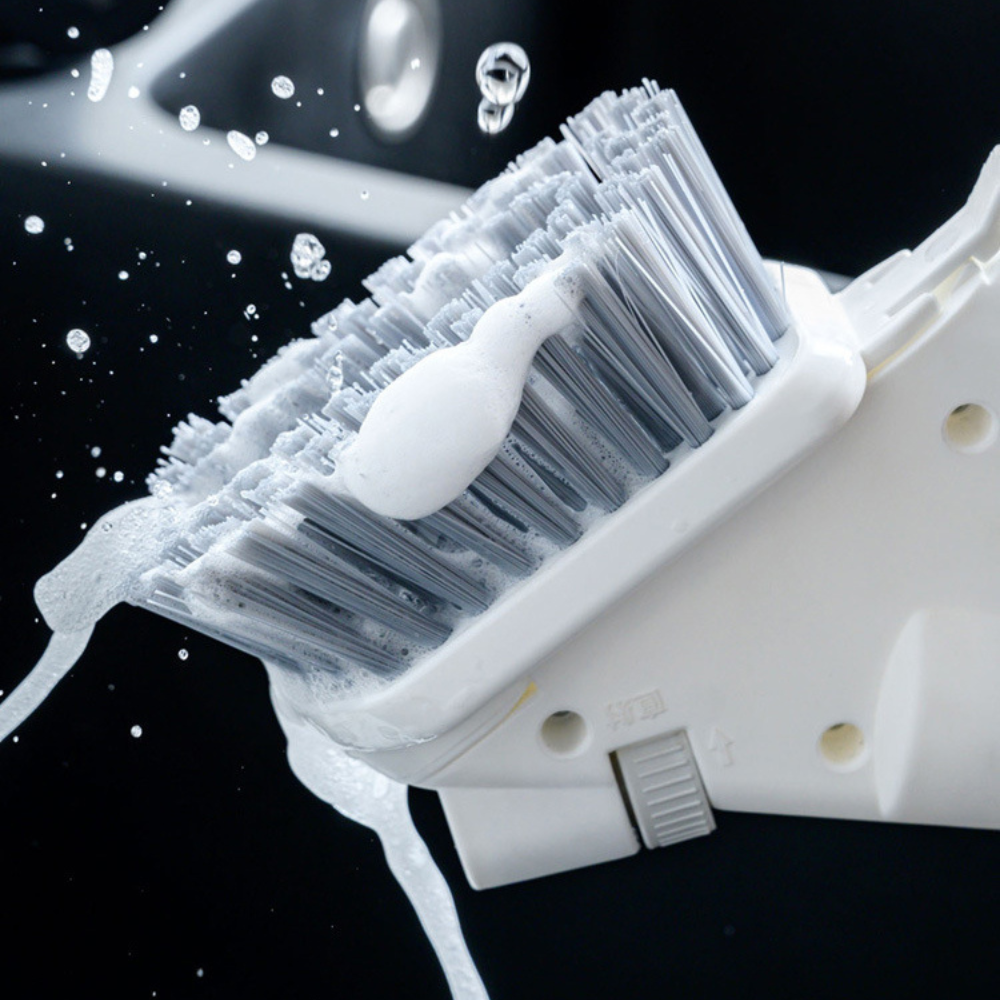 Éponge de Nettoyage pour Salle de Bain | Ergonomique et Efficace avec Distributeur de Savon