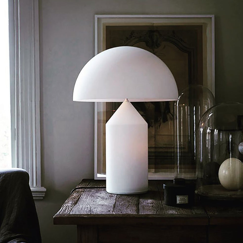 Lampe de Table Métallique | Éclairage Ambiant Chaud et Élégant