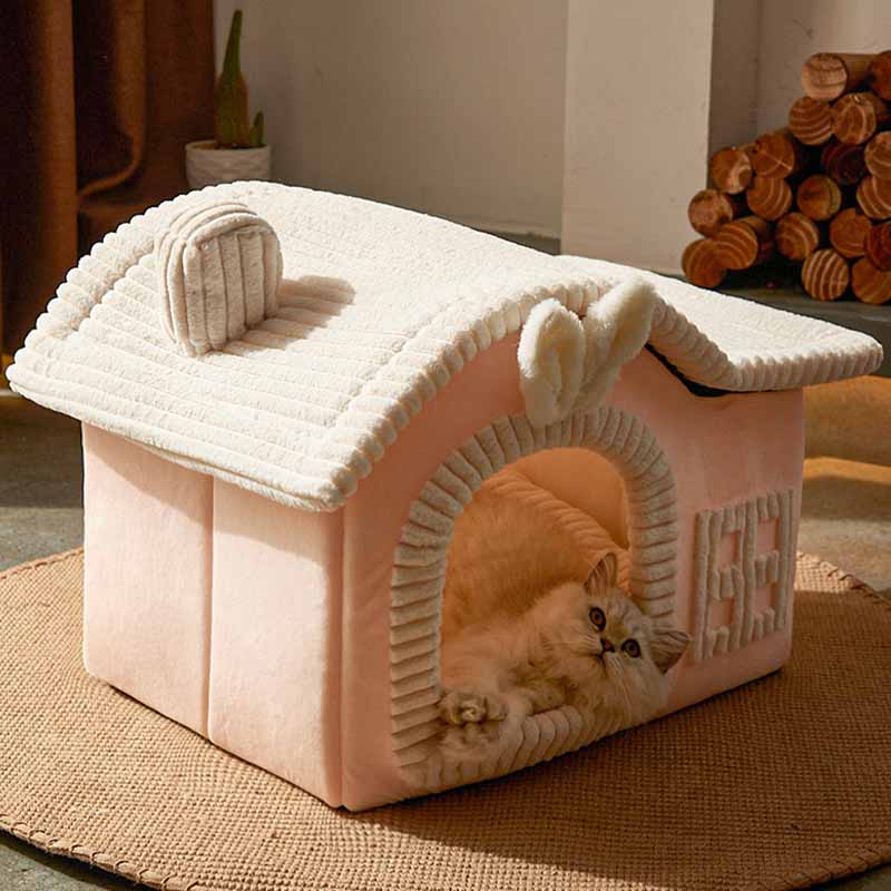 Lit Doux pour Chat Enclos | Confort Intérieur et Sommeil Réparateur