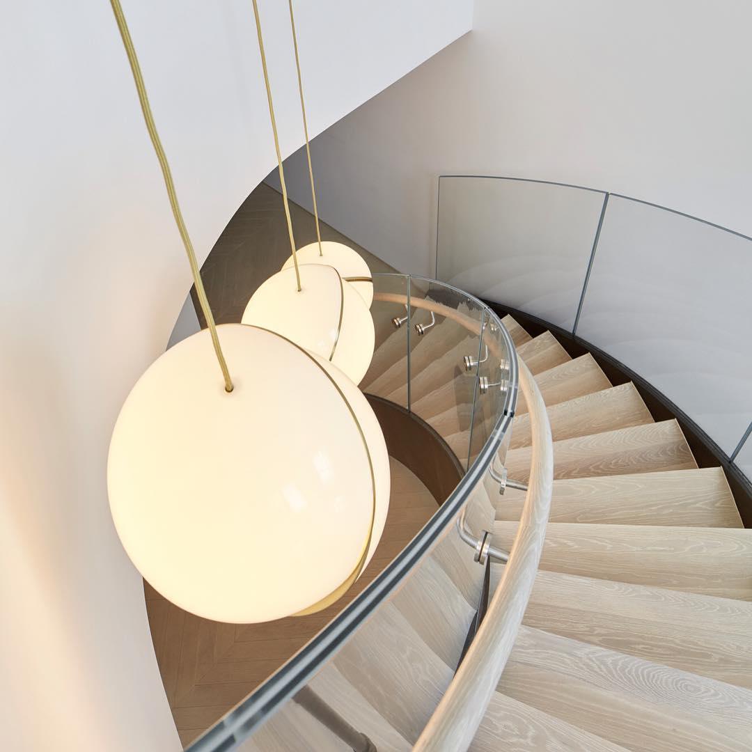 Pendentif en Forme de Lune | Ambiance Magique et Relaxante