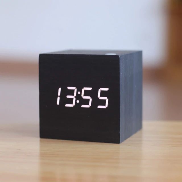 Horloge Numérique Compacte pour Bureau | Design Élégant et Précis