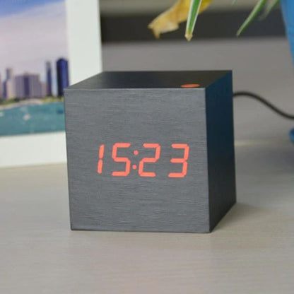 Horloge Numérique Compacte pour Bureau | Design Élégant et Précis